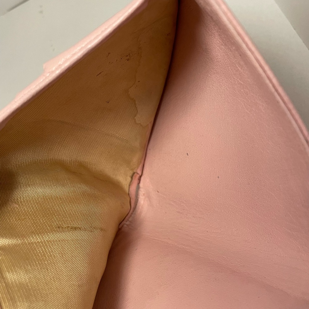 CHANEL Caviar Pink Wallet with Dusty and Box - Picture 15 of 16